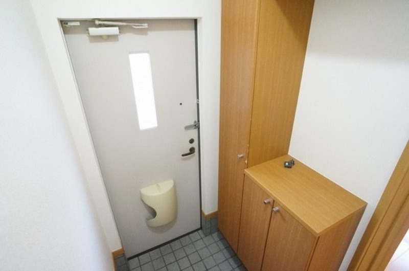 玄関　図面と現状に相違がある場合には現状を優先