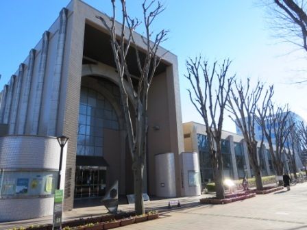 図書館　図書館（図書館）まで3100m