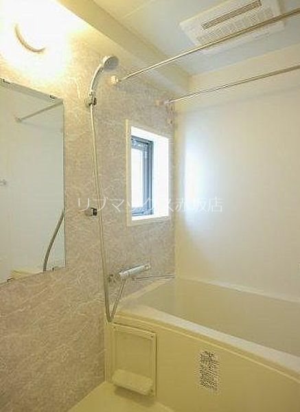 バス・シャワールーム　設備充実のハイグレード賃貸マンションです。