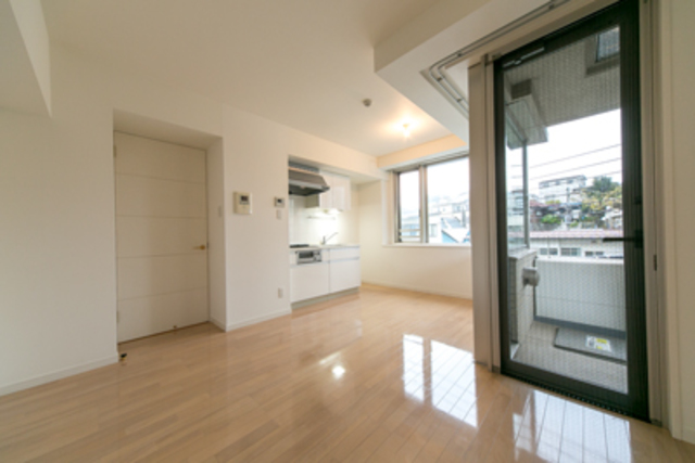 居室・リビング　内観1※別部屋参考写真