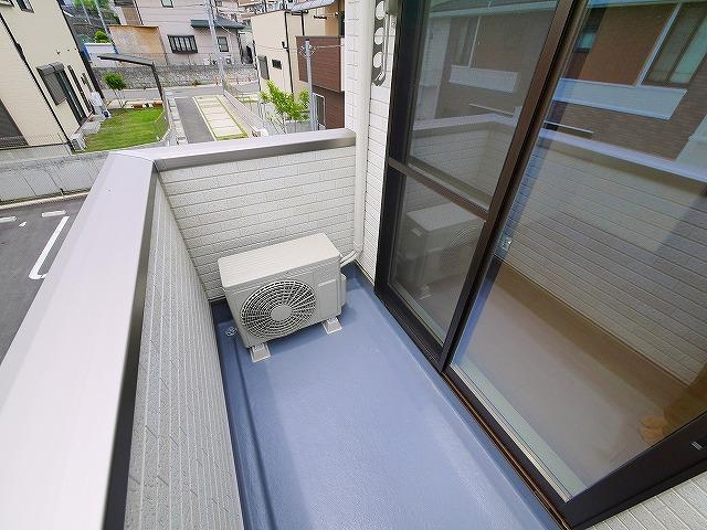 バルコニー　広々としたバルコニーです