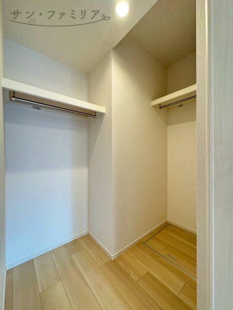 収納　同一物件別部屋写真