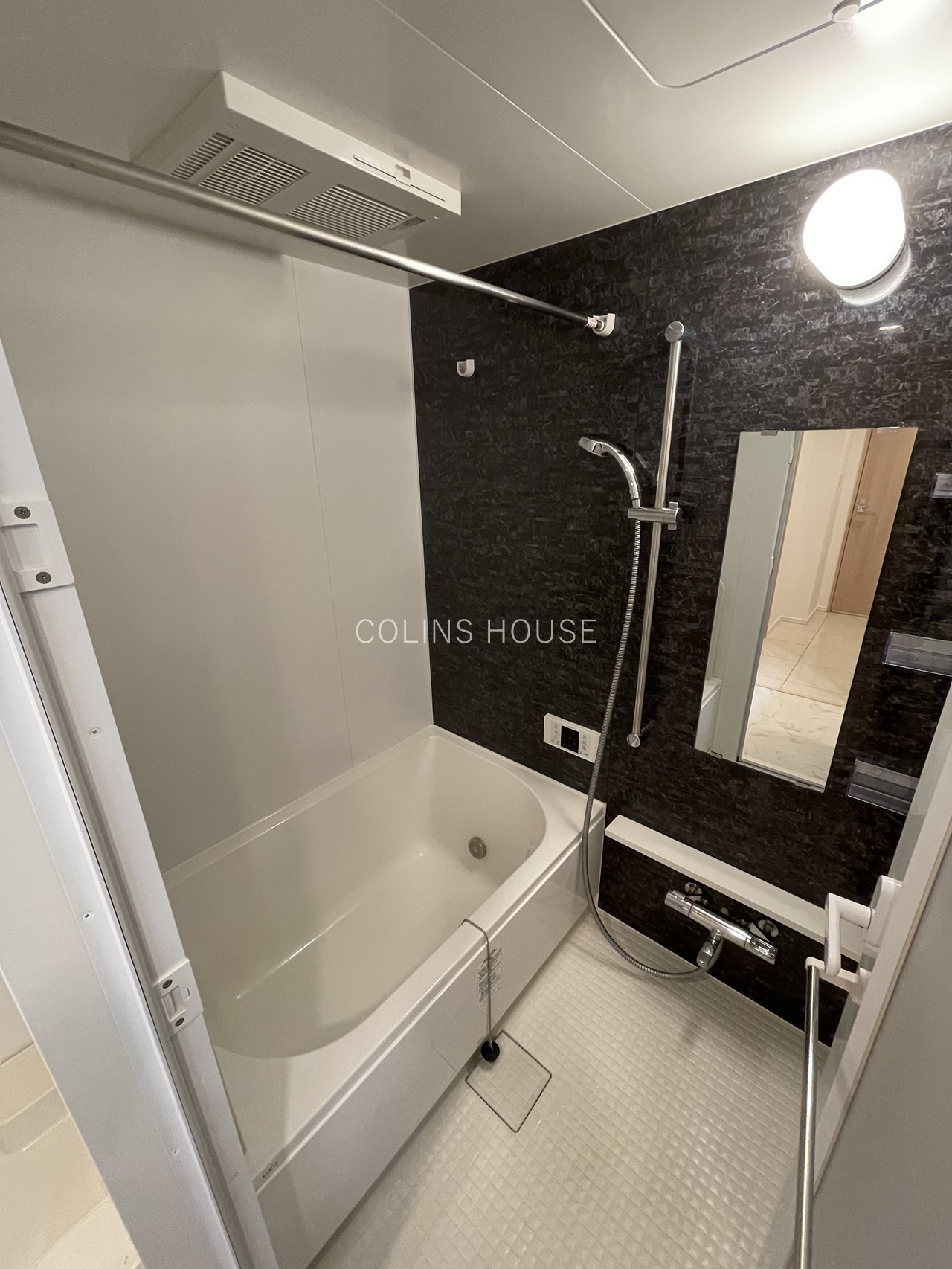 バス・シャワールーム　同タイプ別フロア画像