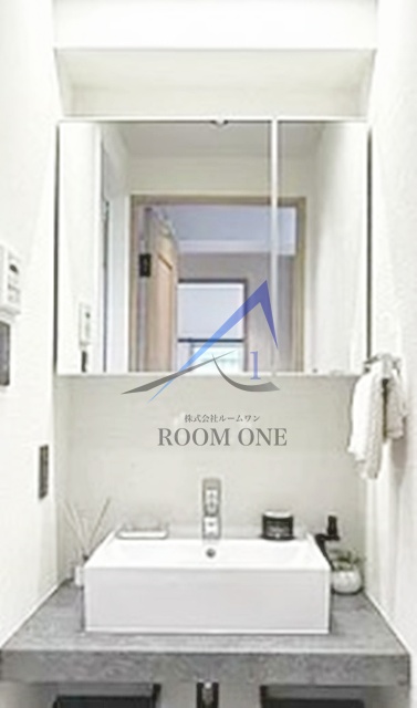 洗面設備　洗面台です。