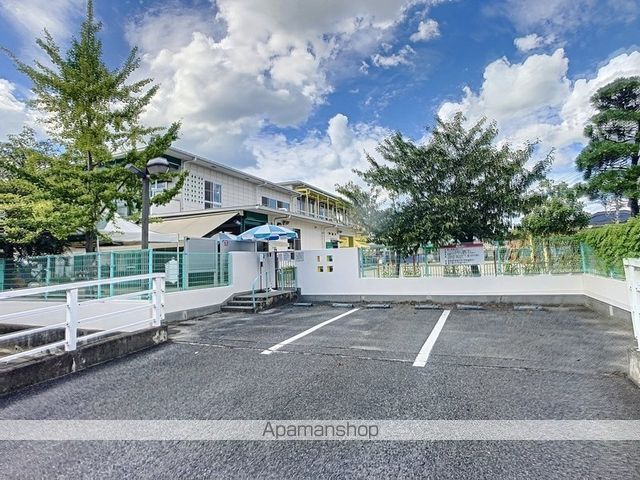 幼稚園・保育園　御南認定こども園（幼稚園・保育園）まで391m