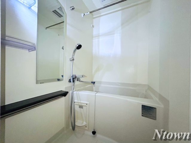 バス・シャワールーム　お風呂です