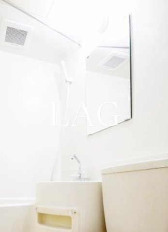 洗面設備　洗面台です。