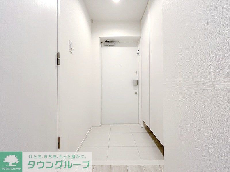 玄関　お部屋探しは株式会社　タウンハウジング　までお気軽にお問合…
