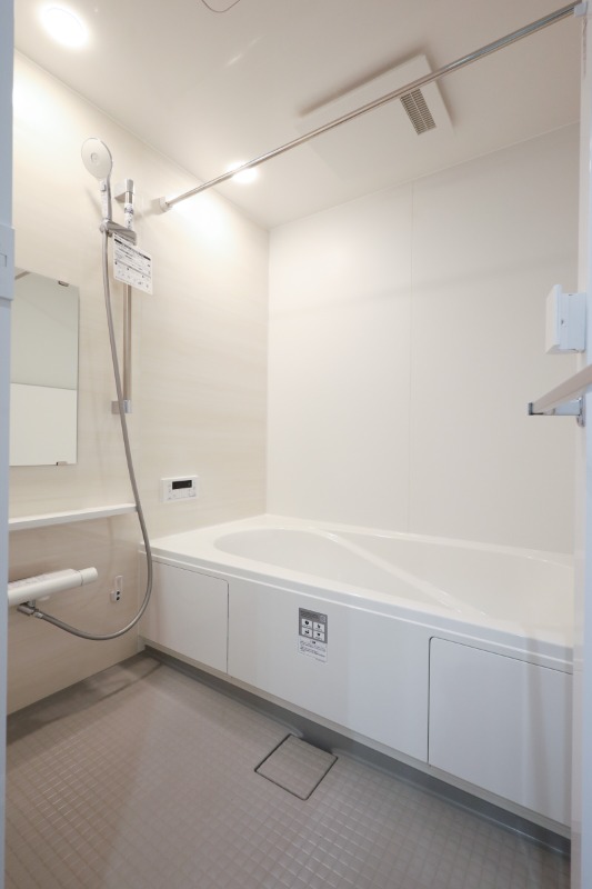 バス・シャワールーム　図面と現状に相違がある場合には現状を優先