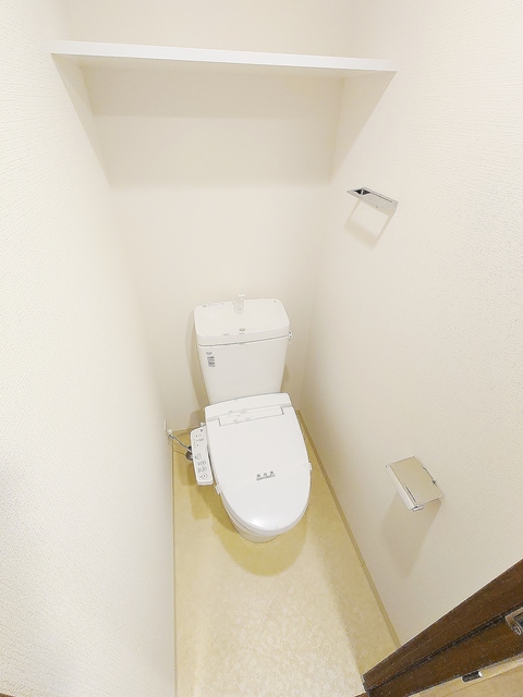 トイレ　暖房便座・シャワートイレ