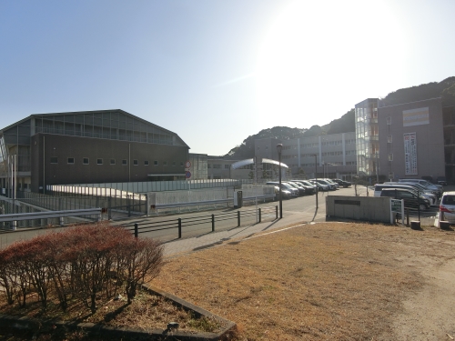 中学校　那珂川北中学校（中学校）まで2000m