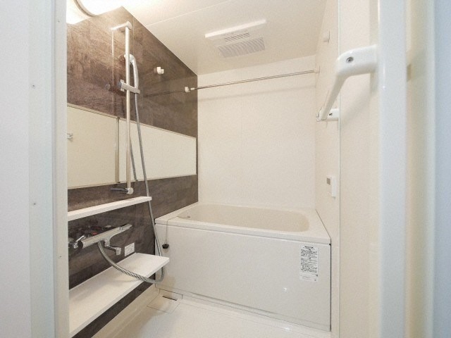 バス・シャワールーム　別号室