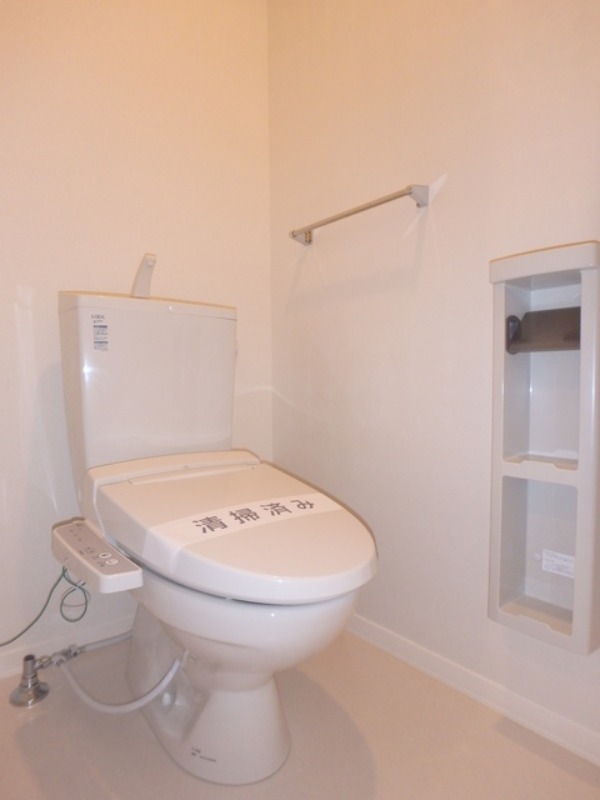 トイレ　図面と現状に相違がある場合には現状を優先