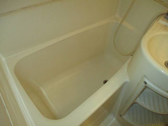 バス・シャワールーム　浴槽