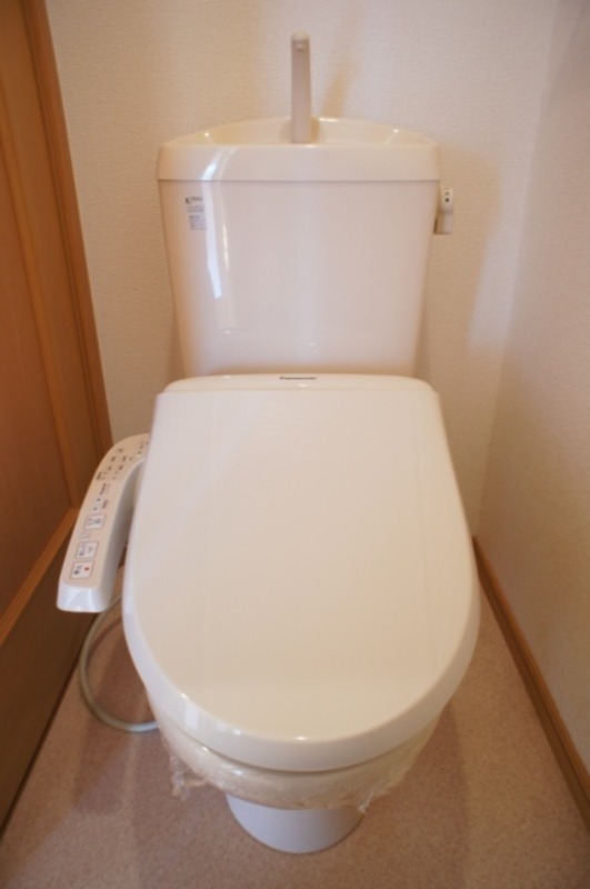 トイレ　図面と現状に相違がある場合には現状を優先