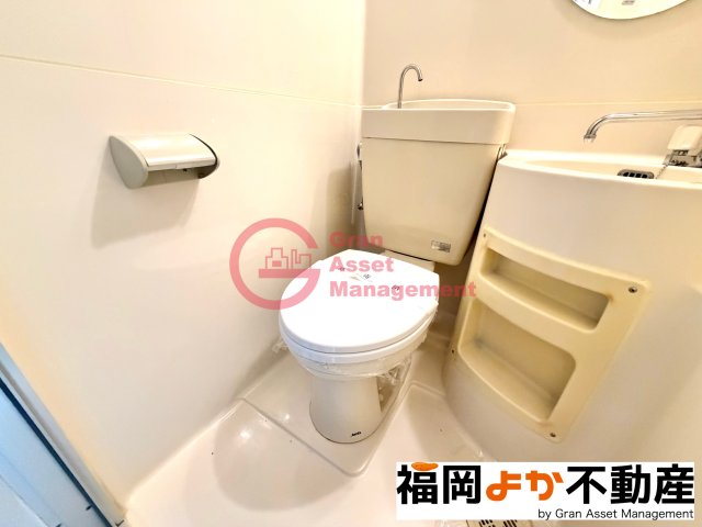 トイレ　清潔感のあるトイレです