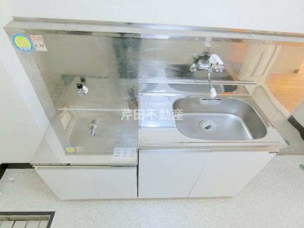 キッチン　写真は別のお部屋のイメージです。現況優先