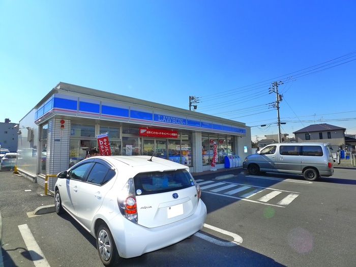 コンビニ　ローソン（コンビニ）まで708m