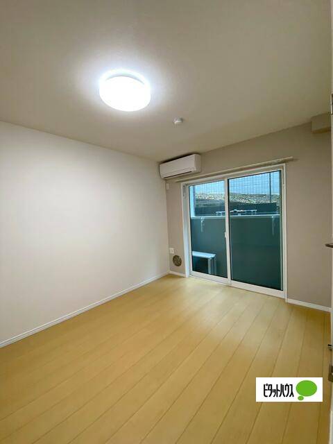 居室・リビング　フローリングです♪