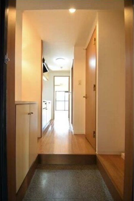 玄関　★見学予約受付中★