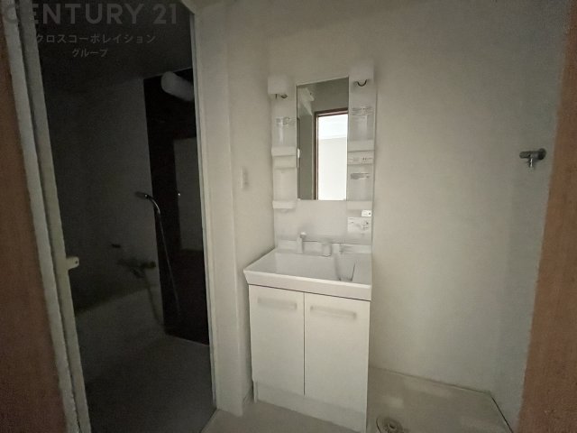 洗面設備　洗面所内に洗濯機置き場あり☆