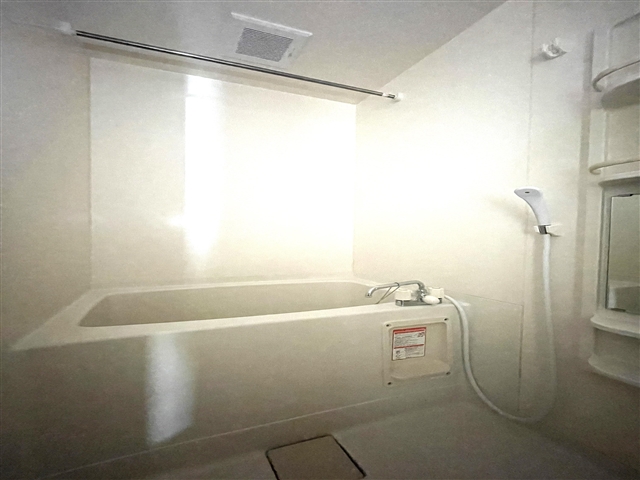 バス・シャワールーム　※同物件の違うお部屋の写真となります。