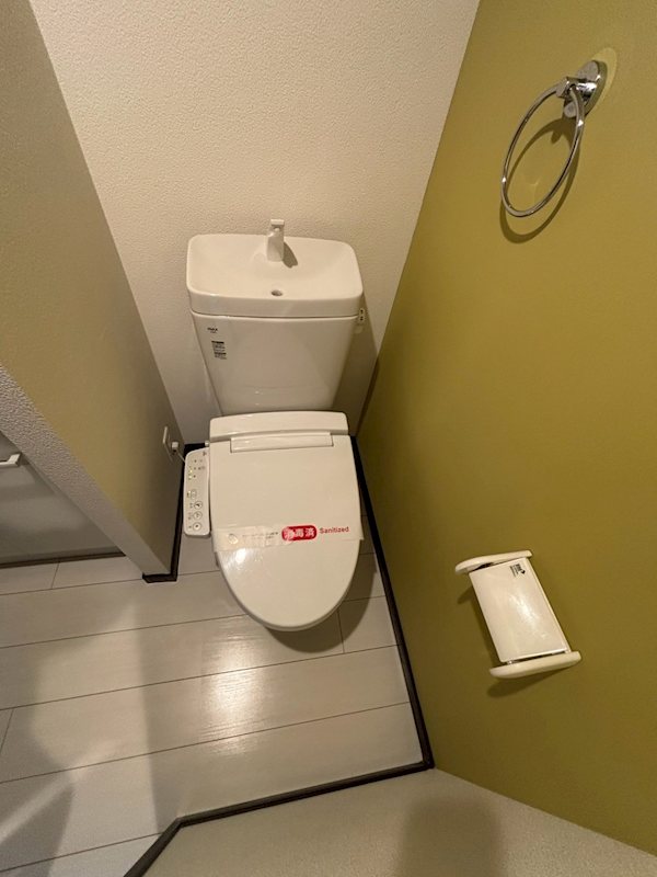 トイレ　別部屋参照