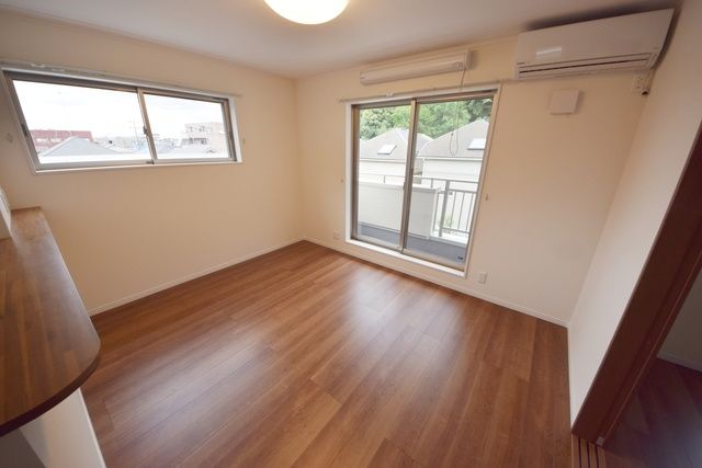 居室・リビング　★2019年6月完成の築浅物件です★