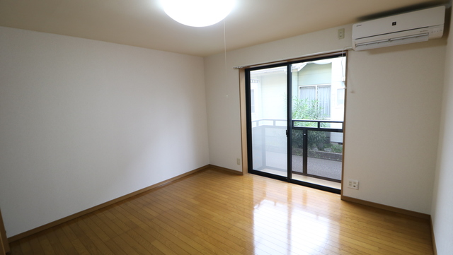 居室・リビング　※別室参考写真