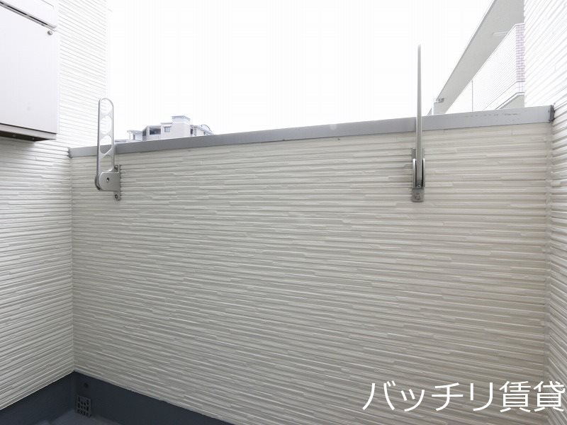 バルコニー　建築中の為　同型タイプの写真になります　現状優先