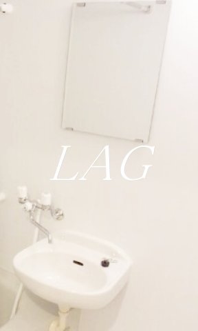 洗面設備　洗面台です。