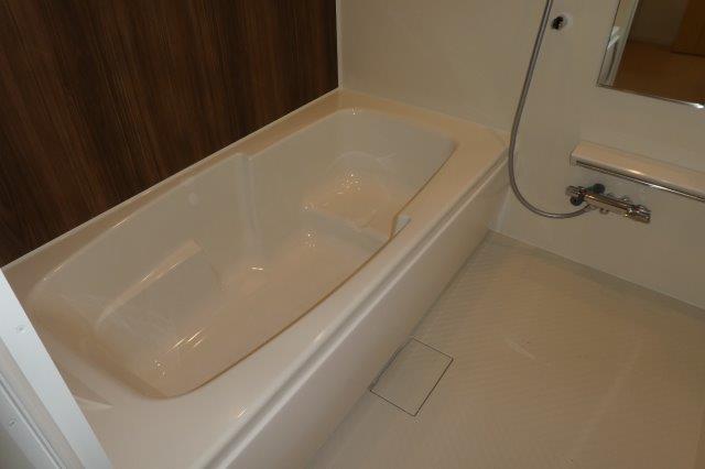 バス・シャワールーム　一坪風呂