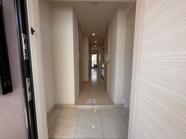 玄関　同一タイプです。