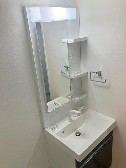 洗面設備　同仕様