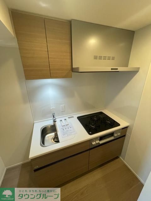 キッチン　玄関