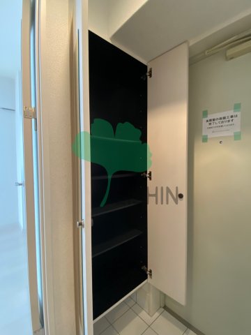 玄関　下駄箱もしっかりついてます！