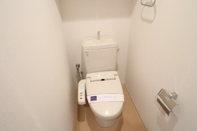 トイレ　別部屋参考写真