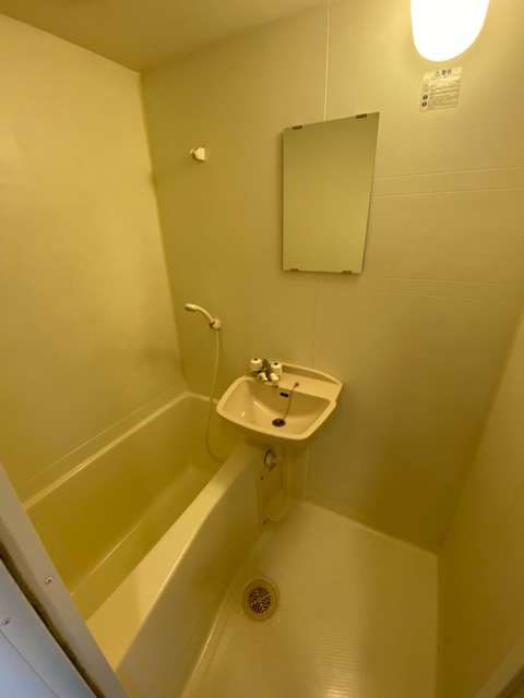 バス・シャワールーム　バストイレセパレートタイプでオススメ♪