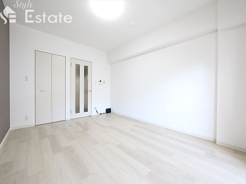 居室・リビング　内装