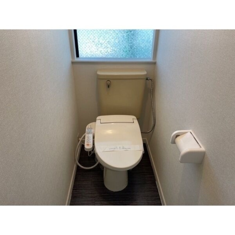 トイレ　図面と現状に相違がある場合には現状を優先