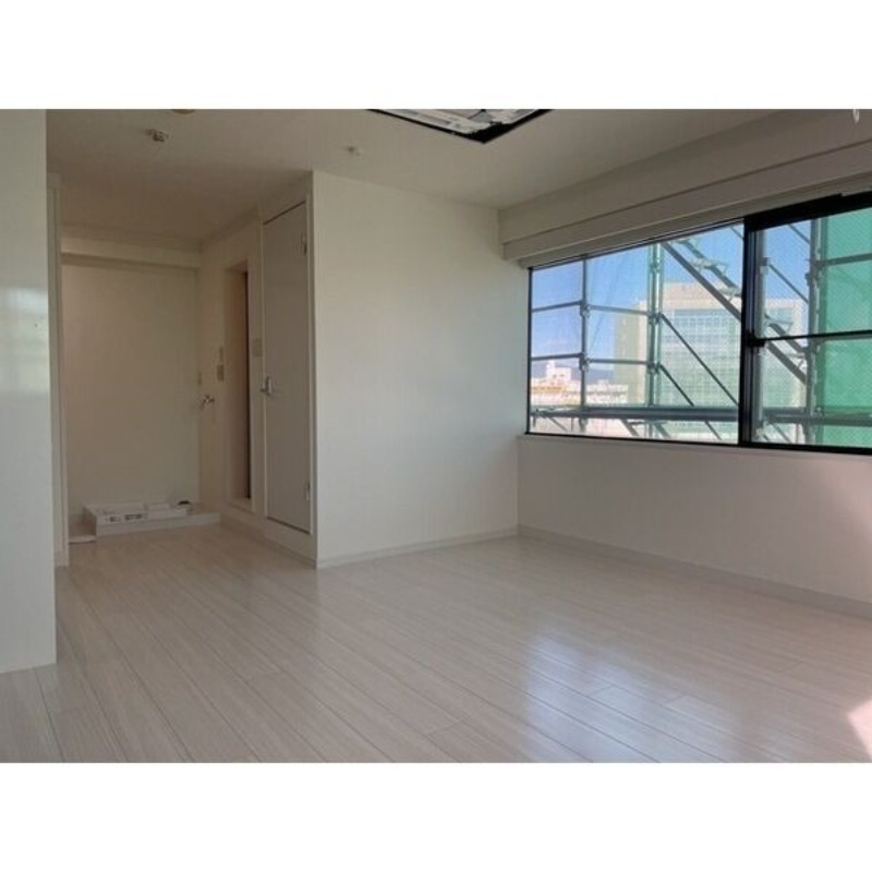 居室・リビング　図面と現状に相違がある場合には現状を優先