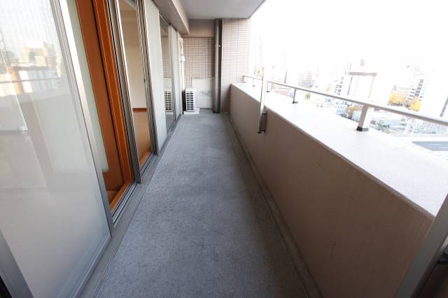 バルコニー　１３０９号室撮影。