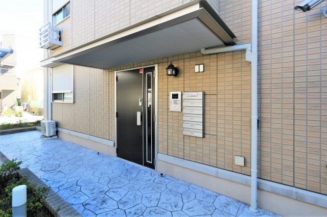 エントランス　エントランス