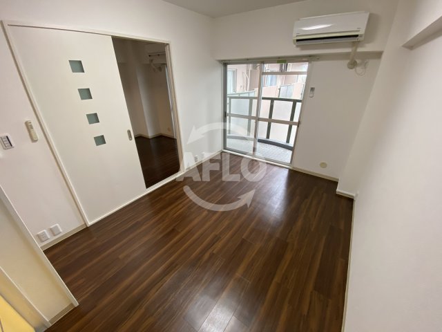 居室・リビング　ジオナ天神橋　リビング