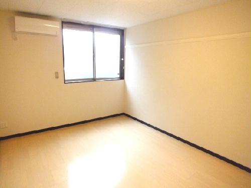 その他部屋・スペース　掃除も簡単フローリング