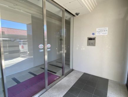 エントランス　エントランス