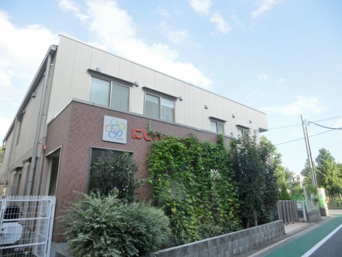 幼稚園・保育園　にじいろ保育園練馬中村（幼稚園・保育園）まで1209m