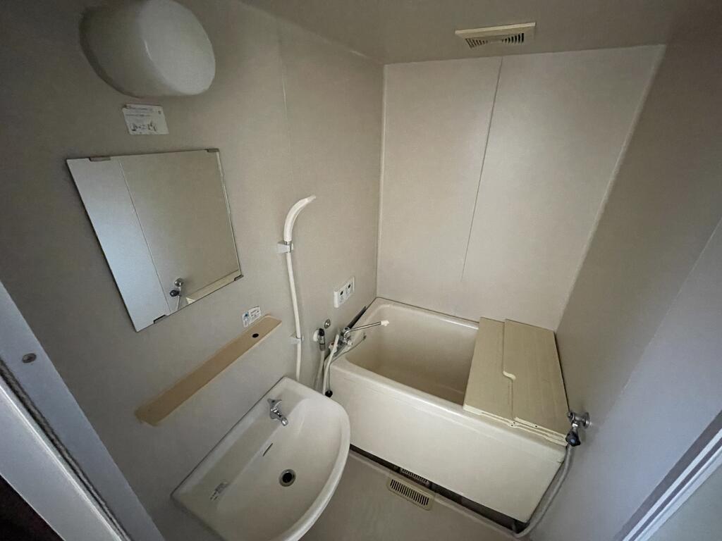 バス・シャワールーム　※画像準備中のため前回募集時の写真を掲載しております。