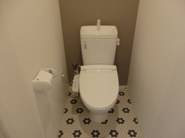 トイレ　トイレもきれいです