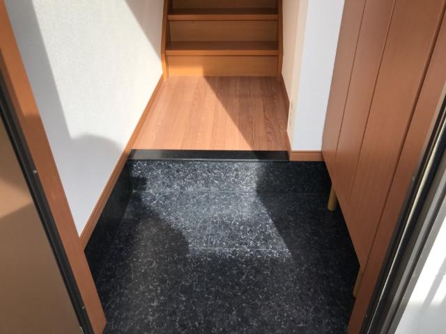 玄関　玄関